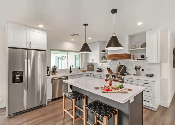 Greenway Getaway - Private Pool - North Scottsdale Holiday home Phoenix