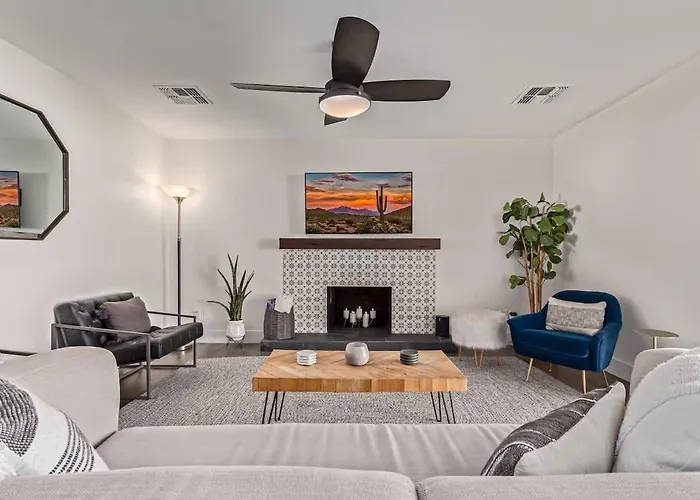 Greenway Getaway - Private Pool - North Scottsdale * Phoenix
