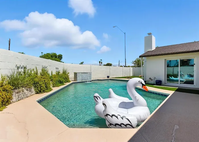 Holiday home Greenway Getaway - Private Pool - North Scottsdale